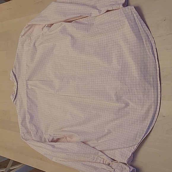 LIKE NEW Tommy Hilfiger Gingham Pink and White Button Down Shirt - Picture 9 of 11